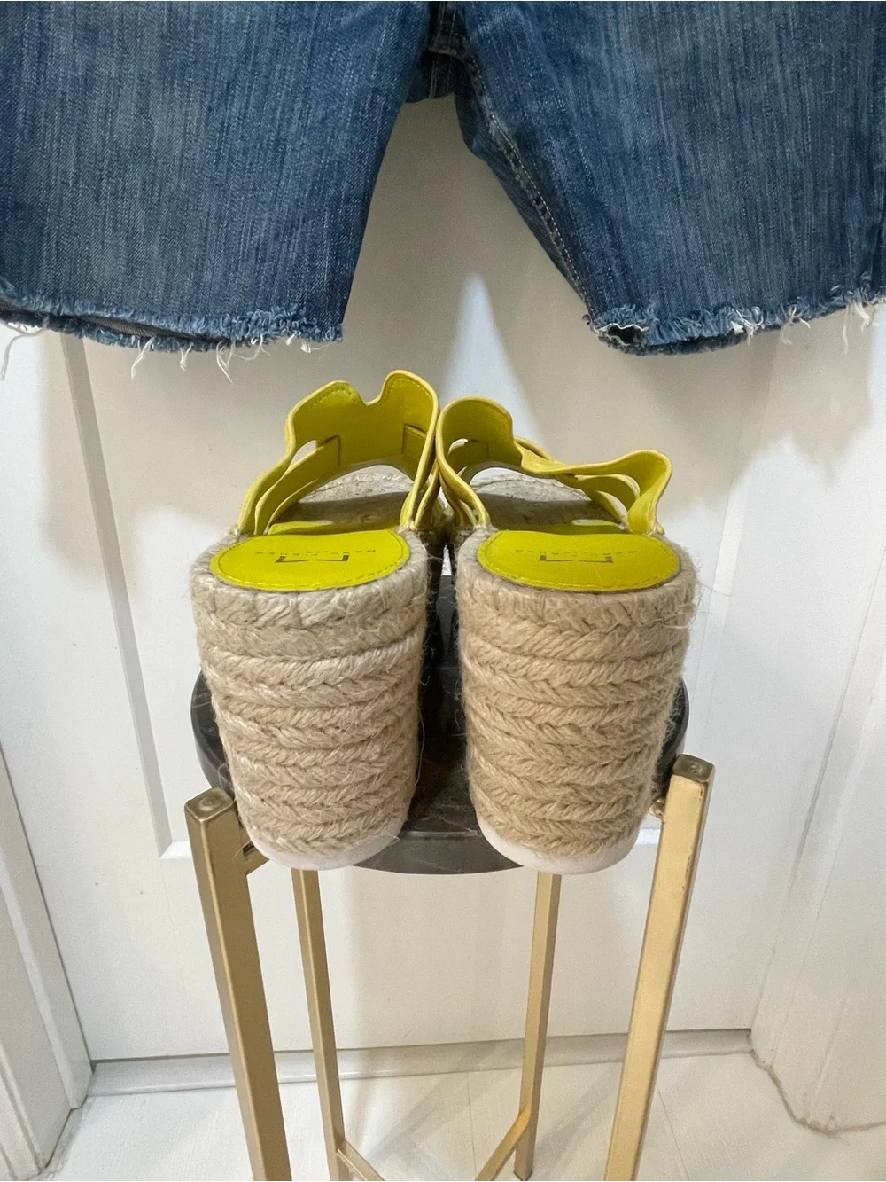 Marc Fisher Robbyn Platform Wedge Sandals Yellow Leather Espadrille  - Size 7.5